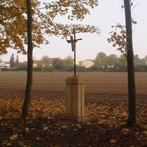 Křížek u kostela